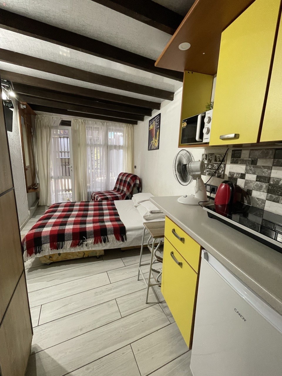 House&House 84/1